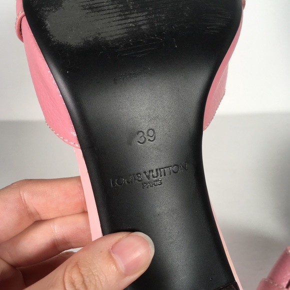 Pink Louis Vuitton Heels size 7.5 - Picture 4 of 16